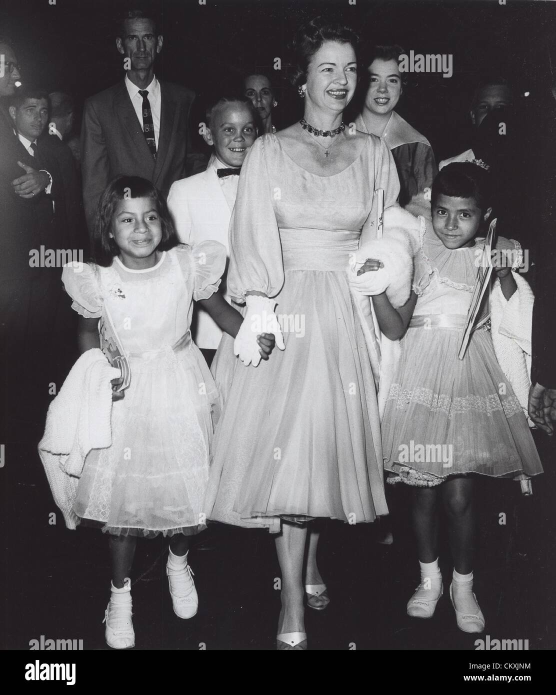 ROY ROGERS avec Dale Evans et failmy , Sable , Cheyl Dodie , Deborah , 1960  poussiéreux.Fourni par Photos, inc.(Image Crédit : Â© fourni par Globe  Photos, Inc/Globe Photos/ZUMAPRESS.com Photo Stock - Alamy