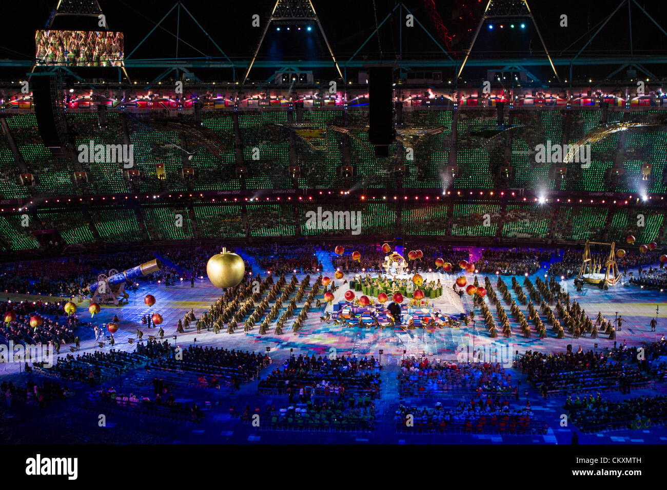 Stratford, London, UK. 29 août 2012. La cérémonie d'ouverture des Jeux Paralympiques de 2012 à Londres au Stade olympique de Stratford. Credit : Action Plus de Sports / Alamy Live News Banque D'Images
