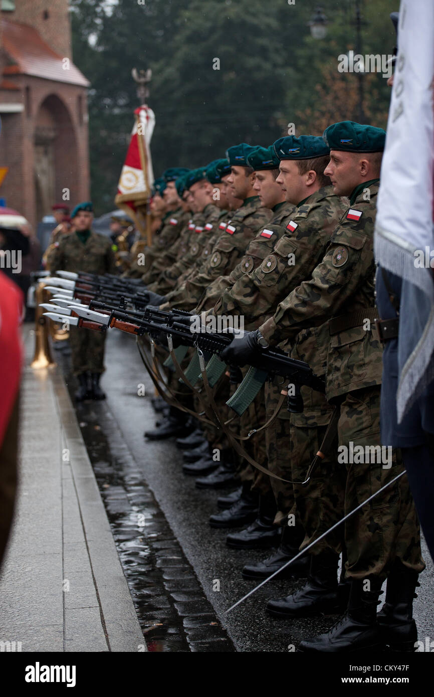 01 septembre, 2012. Cracovie, Pologne - 73e anniversaire du début de la Seconde Guerre mondiale. Le début de la guerre est généralement tenu pour être le 1er septembre 1939, en commençant par l'invasion allemande de la Pologne. La Grande-Bretagne et la France déclarent la guerre à l'Allemagne deux jours plus tard. Banque D'Images