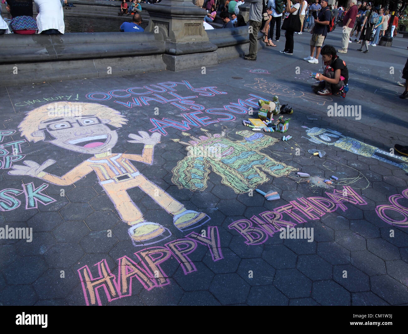 Happy Birthday Chalk Drawing Banque D Image Et Photos Alamy Happy Birthday Chalk Drawing Banque D Image Et Photos Alamy