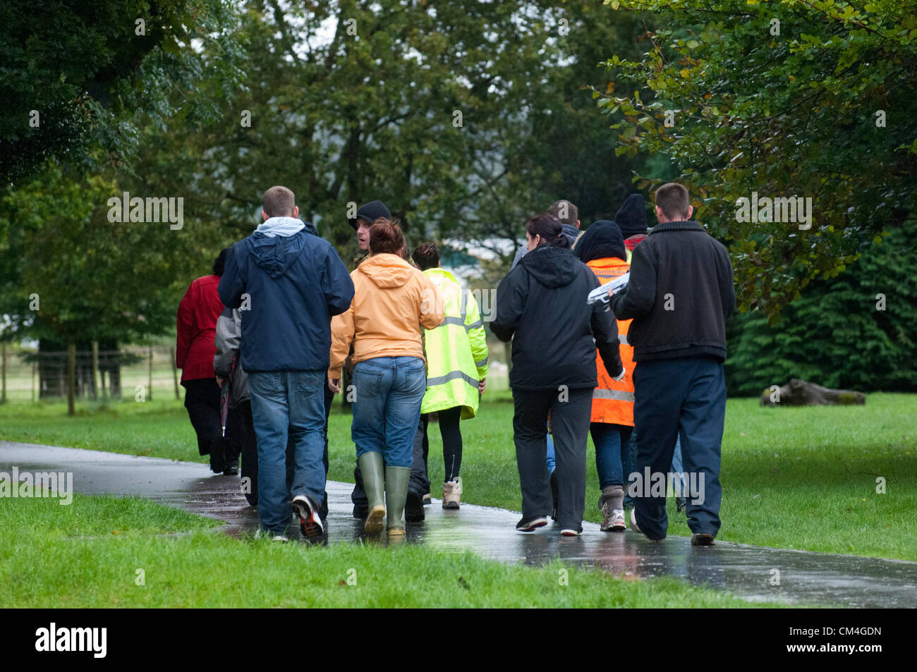 2 octobre, 2012. Machynlleth, au Pays de Galles, Royaume-Uni. La recherche de Jones 5 Avril qui ont disparu la nuit dernière à environ 19h00 se poursuit. Crédit photo : Graham M. Lawrence./ Alamy Live News Banque D'Images