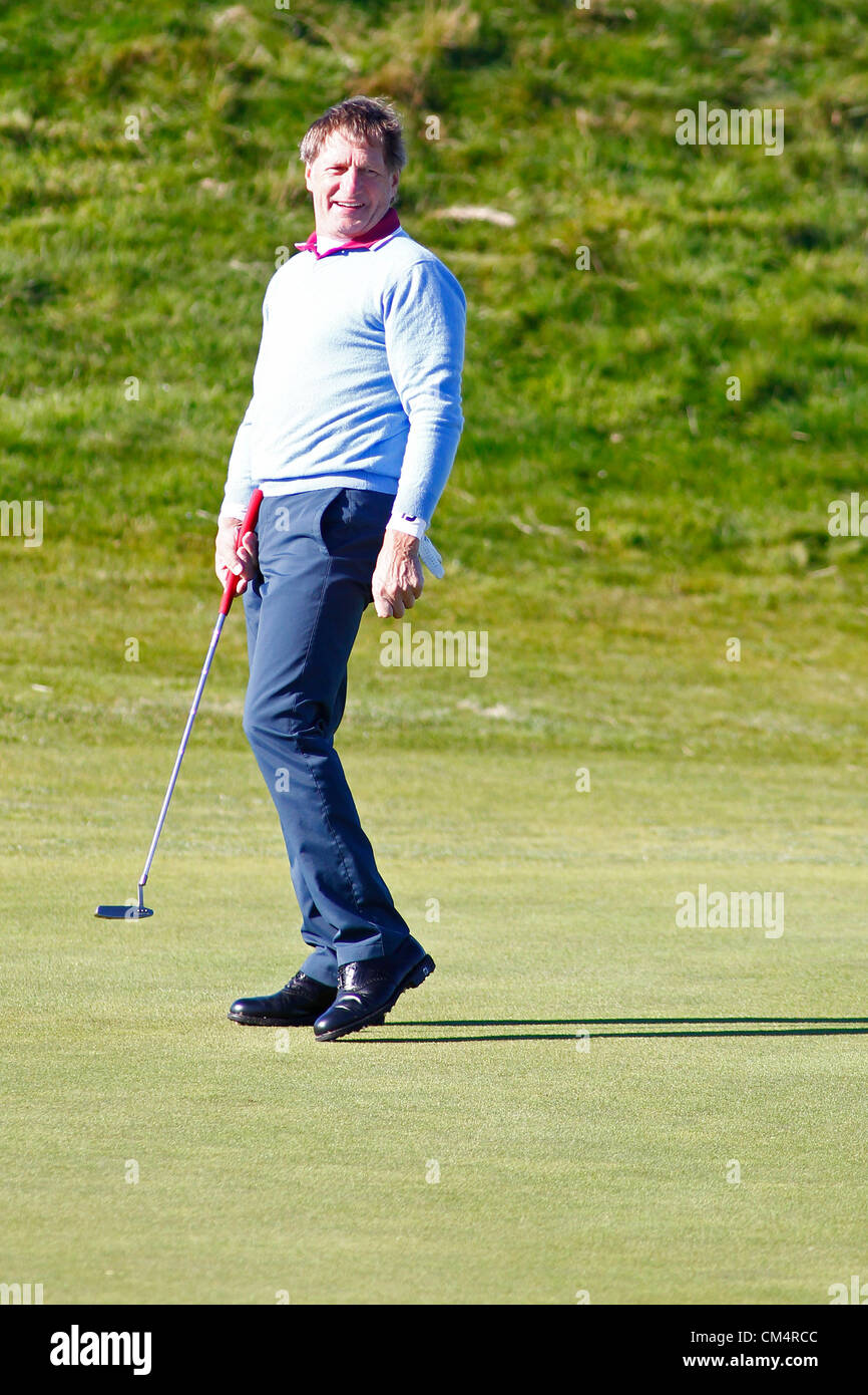 04 octobre 2012. Franz Klammer concurrentes dans l'European Tour Alfred Dunhill Links Championship, Tournoi de Golf joué sur le parcours de Golf de Carnoustie. Crédit obligatoire : Mitchell Gunn/ESPA Banque D'Images