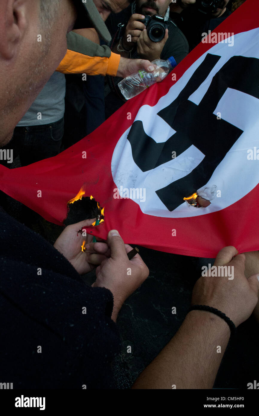 Drapeau à croix gammée Banque de photographies et d’images à haute résolution Alamy
