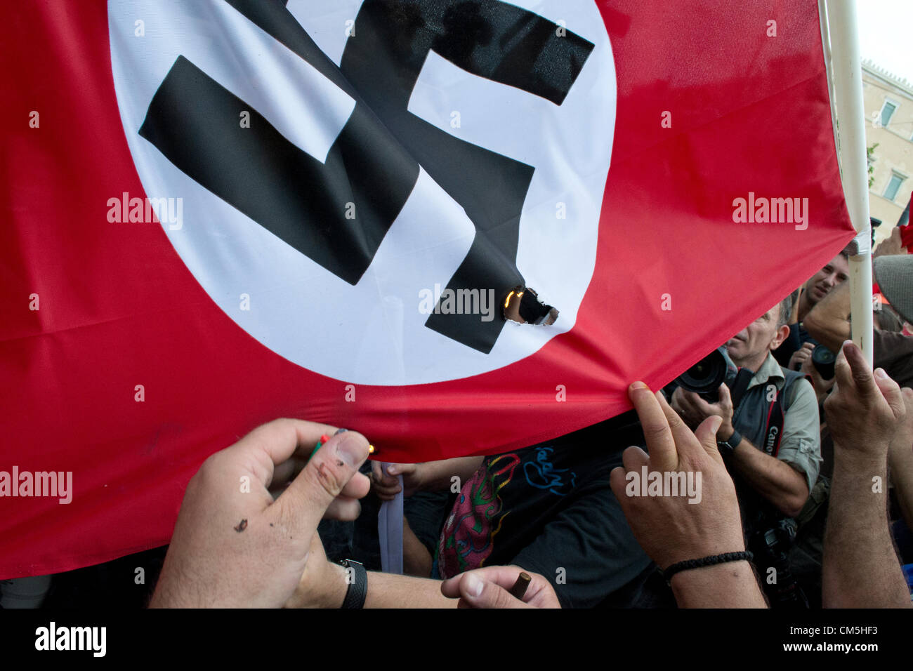 Drapeau à croix gammée Banque de photographies et d’images à haute résolution Alamy