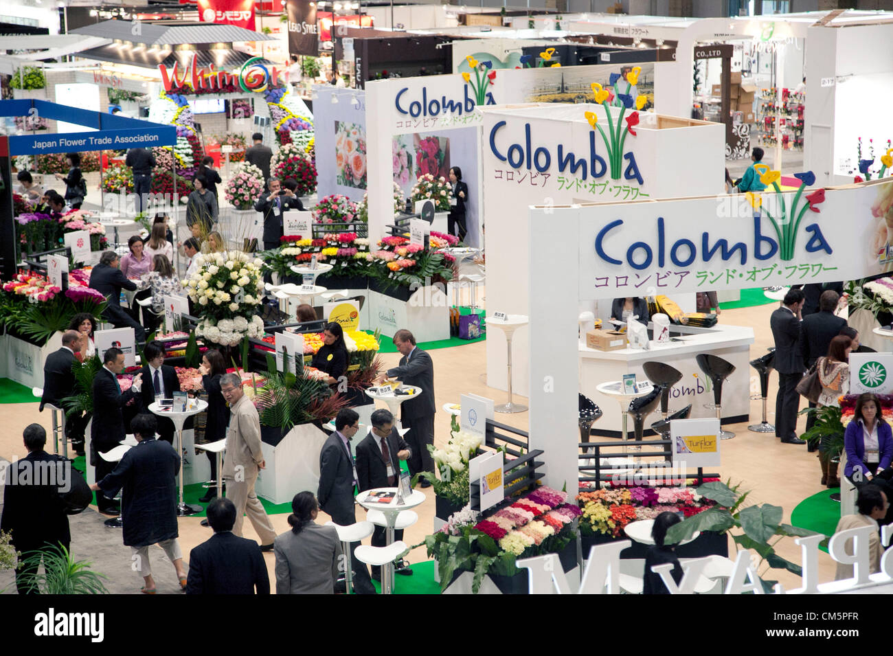 Le 10 octobre 2012, Chiba, Japon - Le Pavillon de la Colombie à l'Expo 2012 de l'IFEX, Tokyo. TIFEX est de générer des affaires dans l'industrie de commerce et cette 9e est tenu de l'IFEX du 10 au 12 octobre au Makuhari Messe. (Photo de Rodrigo Reyes Marin/AFLO) Banque D'Images