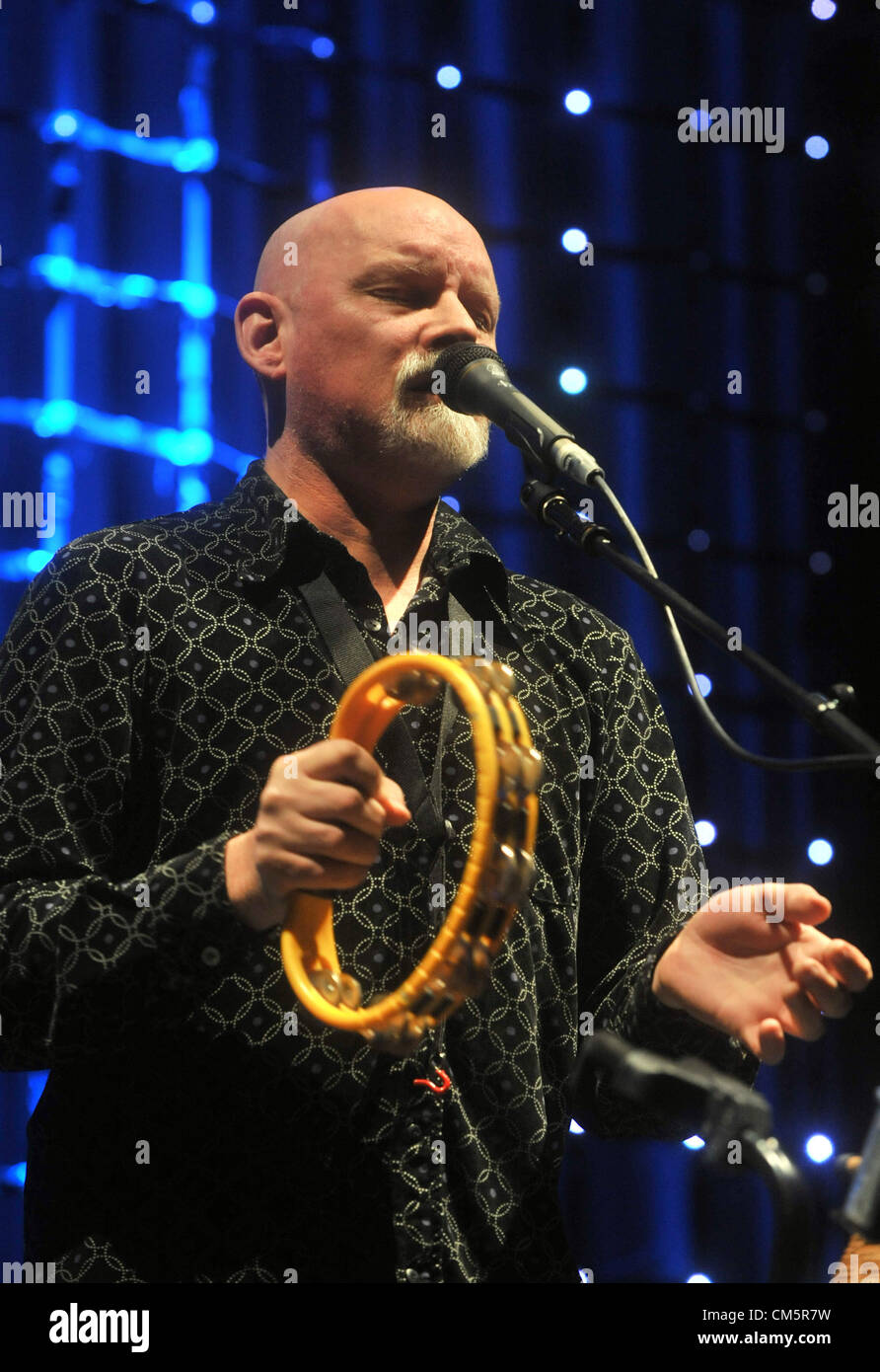 Prague, République tchèque. 10 octobre 2012. Musicien, chanteur et compositeur Brendan Perry de bande australien Dead Can Dance effectue à Prague, République tchèque le 10 octobre 2012. (CTK Photo/Stan Peska) Banque D'Images