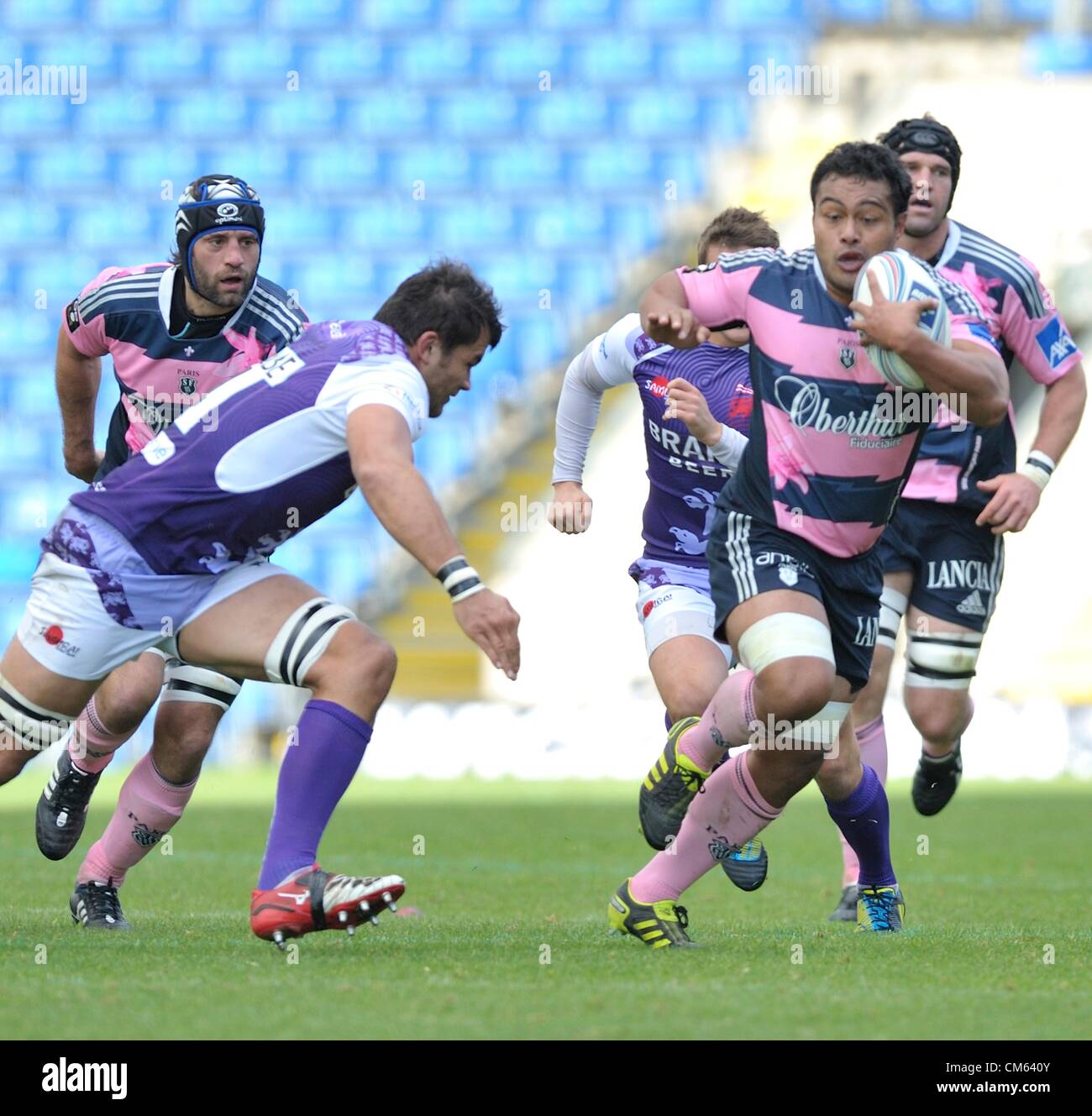 13.10.2012 Oxford, Angleterre. Au cours de l'action jeu Amlin Challenge Cup entre London Welsh et Stade Francais du Kassam Stadium, Oxford Banque D'Images