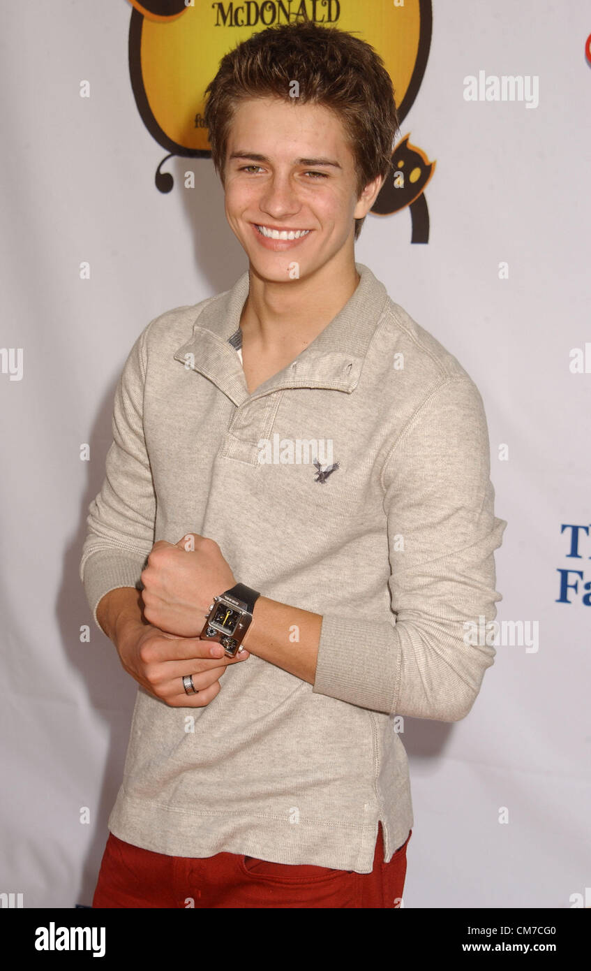 21 oct., 2012 - Hollywood, Californie, États-Unis - Billy Unger assiste à l'événement de Ronald McDonald Camp.at Universal Studios à Universal City, .ca sur octobre 21,2012. 2012(Credit Image : © Phil Roach/Photos/ZUMAPRESS.com) Globe Banque D'Images