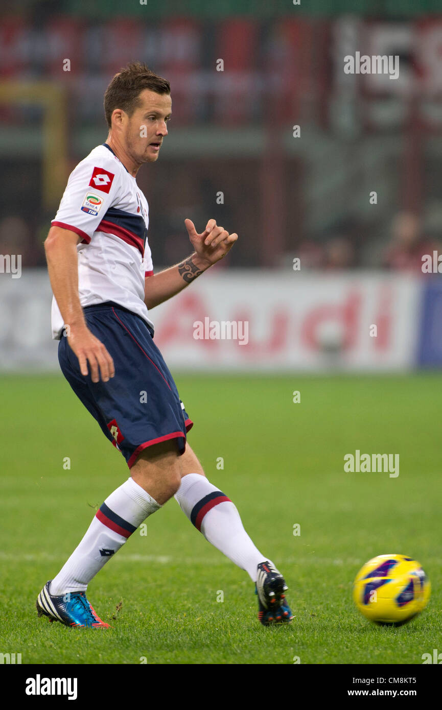 Daniel Tozser (Gênes), le 27 octobre 2012 - Football / Soccer : Italien 'Serie' un match entre l'AC Milan Genoa 1-0 au Stadio Giuseppe Meazza de Milan, Italie. (Photo de Maurizio Borsari/AFLO) [0855] Banque D'Images