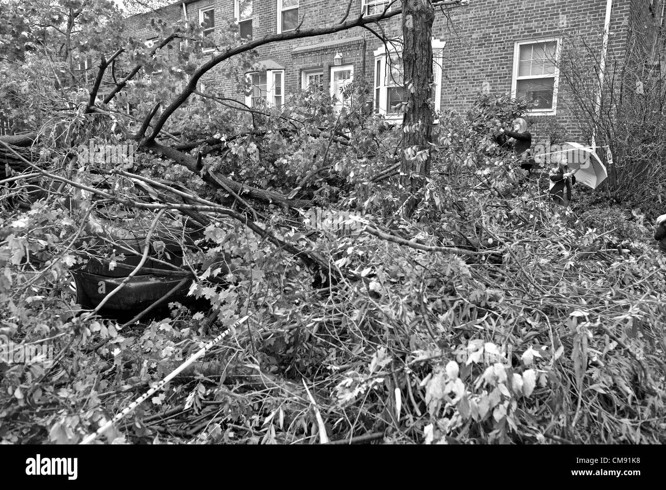 Lendemain de la tempête tropicale l'Ouragan Sandy super, Queens, New York, États-Unis - 30 octobre 2012 Banque D'Images