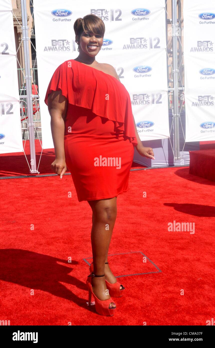 Kelly : au niveau des arrivées pour BET Awards, Shrine Auditorium, Los Angeles, CA le 1er juillet 2012. Photo par : Elizabeth Goodenough/Everett Collection Banque D'Images