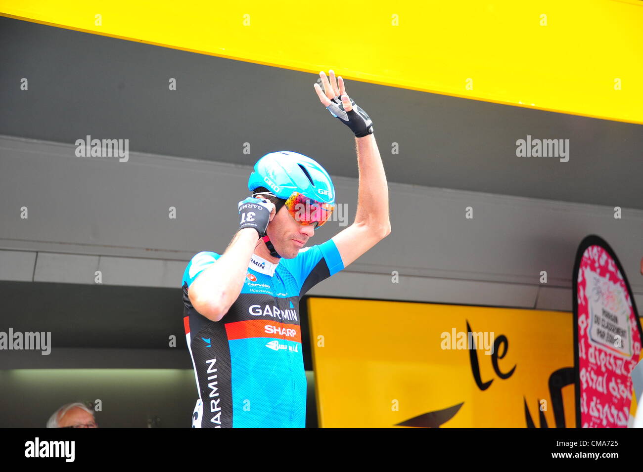 02.07.2012. Vice, Belgique. Étape 2 Vice - Tournai, Garmin - 2012, David Millar, vice sur le podium Banque D'Images