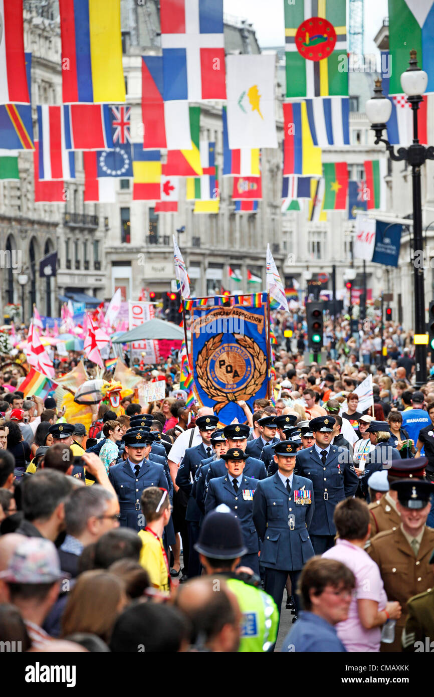 Londres, Royaume-Uni. 7 juillet 2012. Les participants à la marche de la rue Regent à la World Pride 2012, Londres, Angleterre Banque D'Images