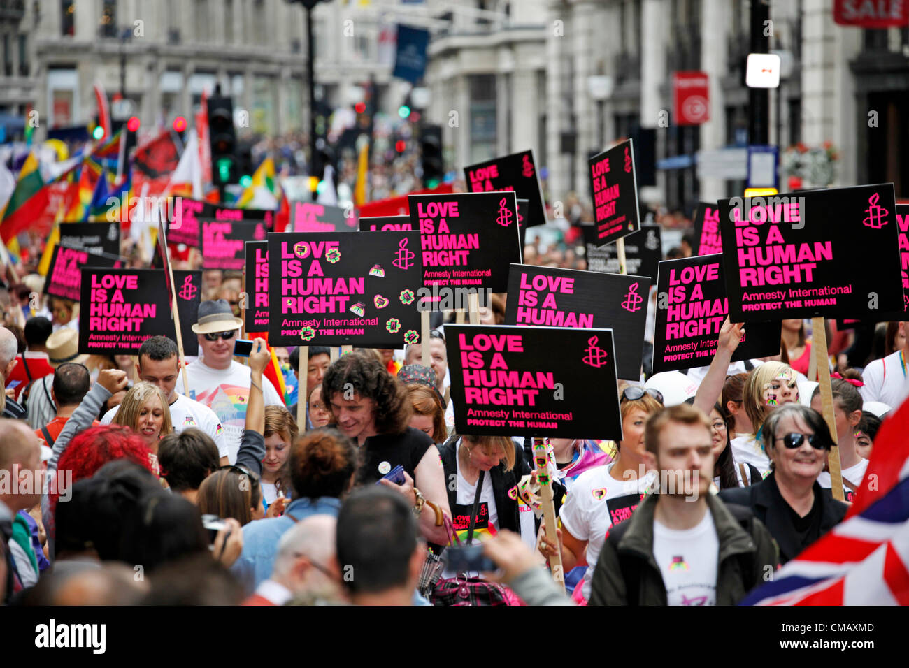 Londres, Royaume-Uni. 7 juillet 2012. Les participants à la World Pride 2012, Londres, Angleterre Banque D'Images