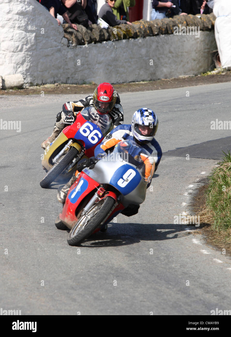 Jeu de course de moto classique à la course sur route 100 skerries en  Irlande Photo Stock - Alamy