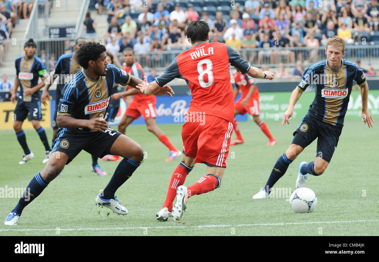 8 juillet 2012 - Chester, Pennsylvanie, États-Unis - l'Union de Philadelphie, SHEANON WILLIAMS, Brian Carroll, et dans l'action contre le Toronto FC, à l'ERIC AVILA PPL Park. L'Union européenne a remporté le match 3-0. (Crédit Image : © Ricky Fitchett/ZUMAPRESS.com) Banque D'Images