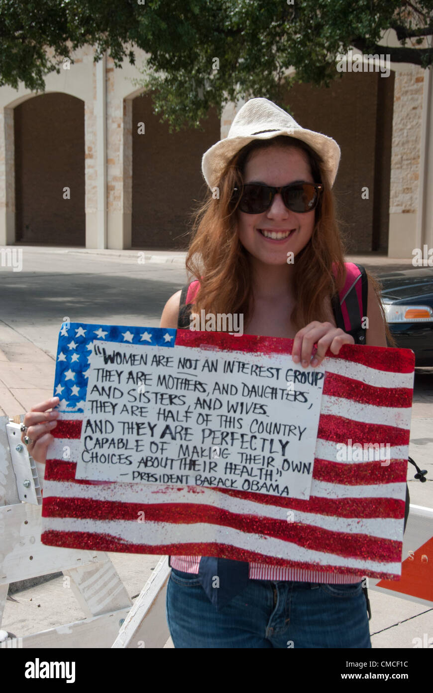 17 juillet 2012 San Antonio, Texas, USA - Megan Moran, un partisan du Président Obama, à la Henry B. Gonzalez Convention Center où Président Obama a tenu une collecte de déjeuner. Banque D'Images