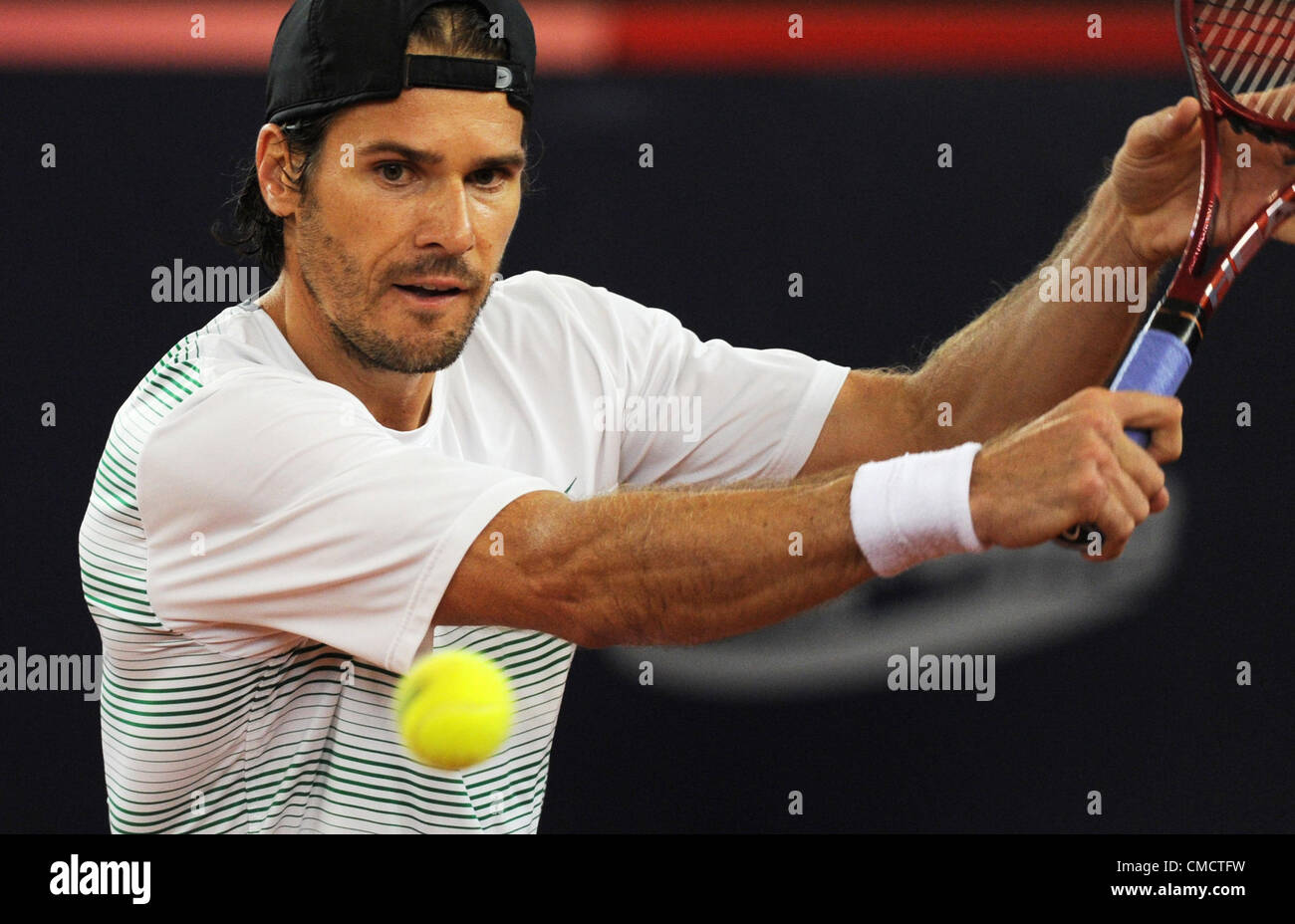 20.07.2012. Hambourg, Allemagne. L'Allemagne Tommy Haas joue contre l'Allemagne le ATPWorld la Mayer au Tour 500 tournament à Rothenbaum à Hambourg, Allemagne, 20 juillet 2012. Banque D'Images