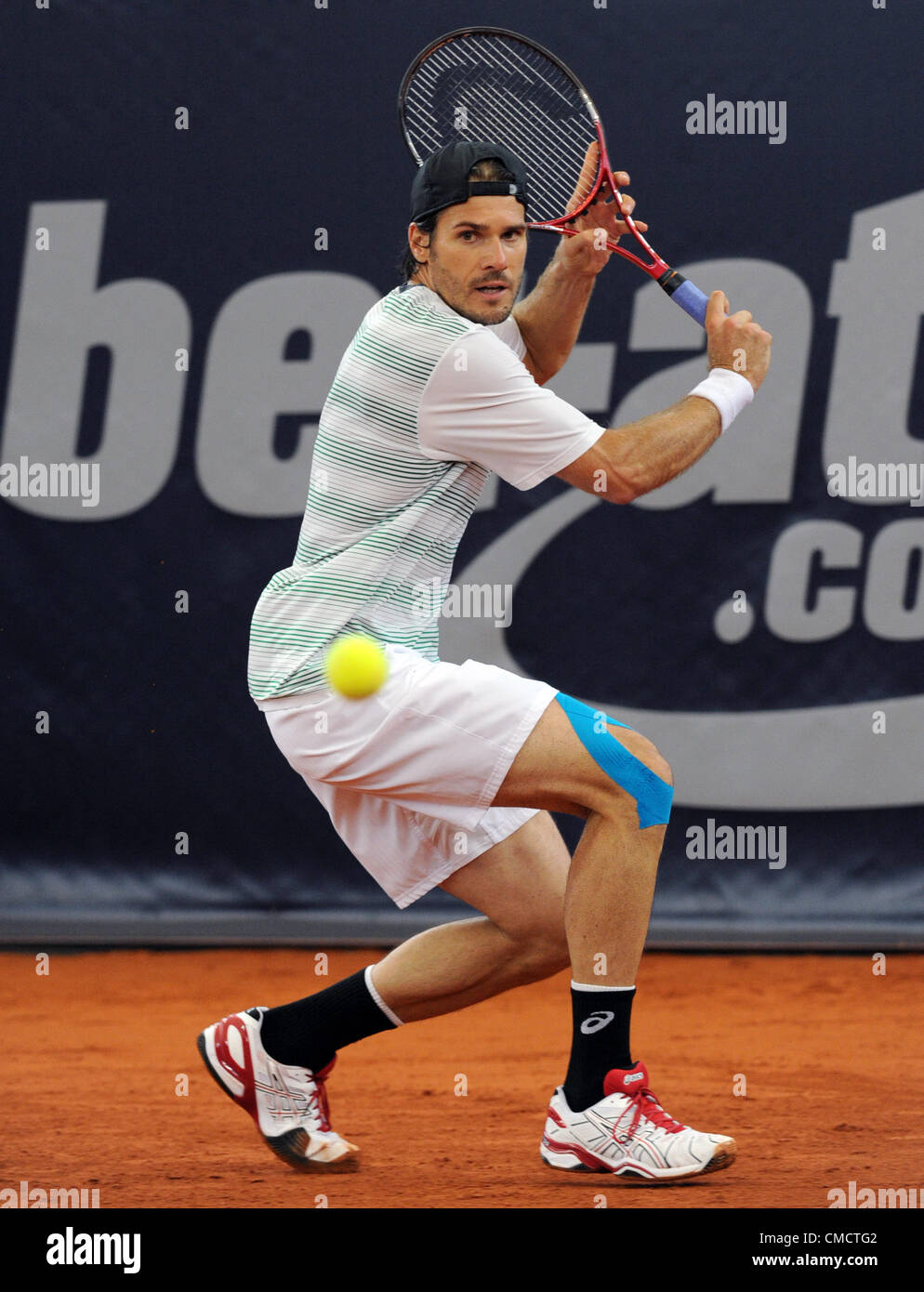 20.07.2012. Hambourg, Allemagne. L'Allemagne Tommy Haas joue contre l'Allemagne le ATPWorld la Mayer au Tour 500 tournament à Rothenbaum à Hambourg, Allemagne, 20 juillet 2012. Banque D'Images