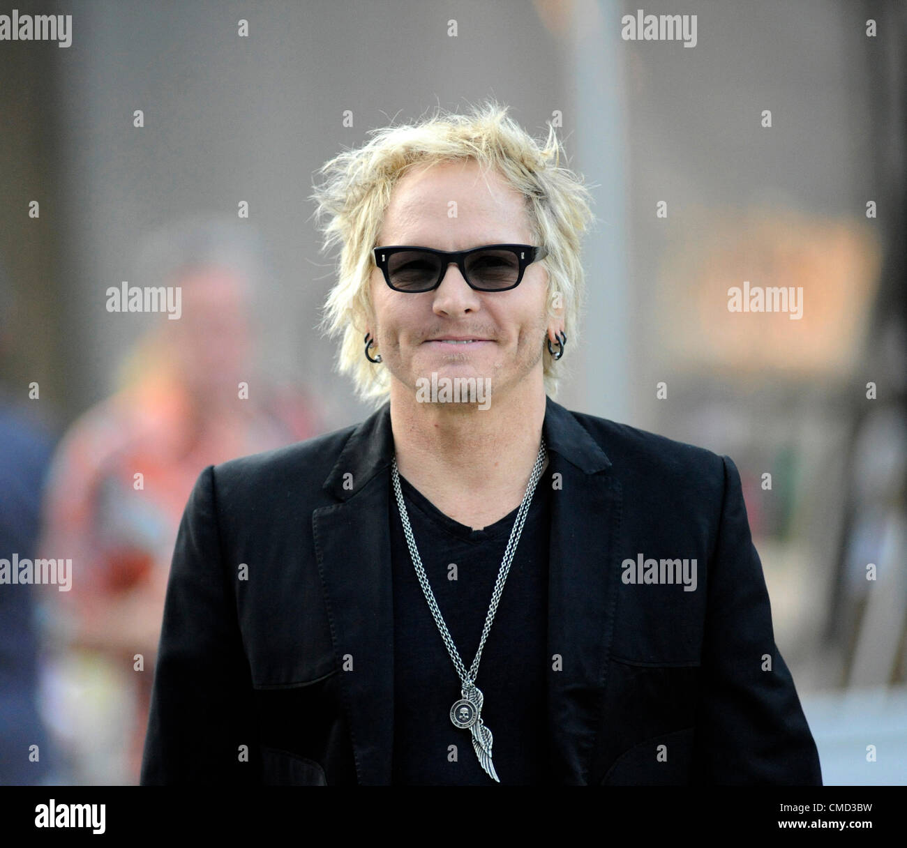 Le 22 juillet 2012 - Los Angeles, Californie, USA - Musicien-MATT SORUM, percussionniste et batteur de Guns N' Roses, Velvet Revolver, Camp Freddy, back stage pour l'ensemble des Étoiles Ringo Starr Band, au Théâtre Grec, Los Angeles, Californie, USA 21 juillet 2012..l'image de crédit cr Scott Mitchell/ZUMA Press (crédit Image : © Scott Mitchell/ZUMAPRESS.com) Banque D'Images