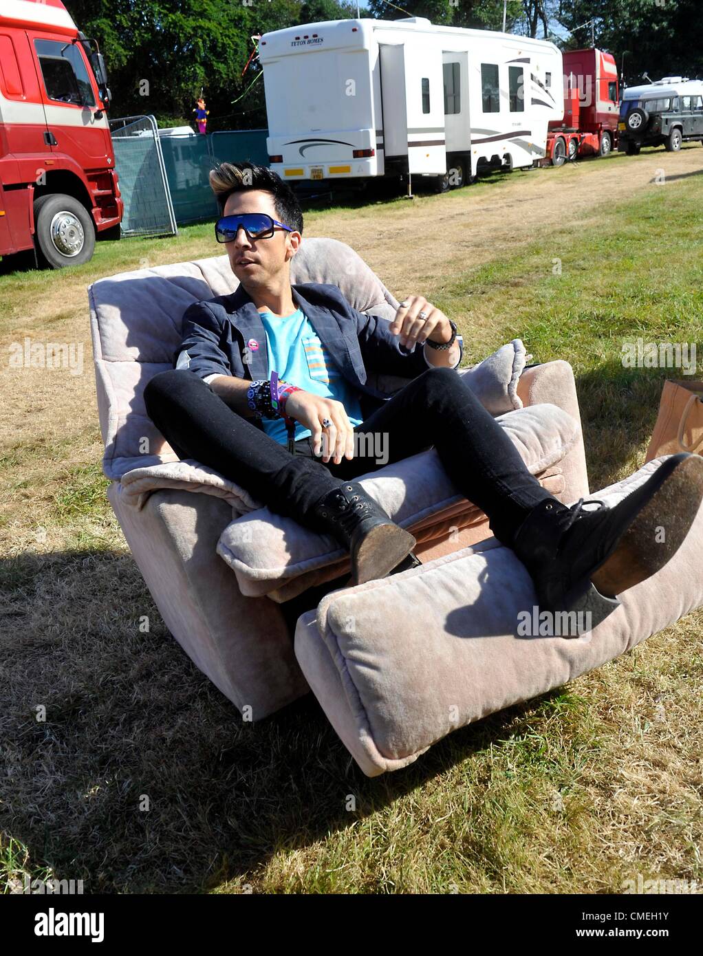 Russell kane backstage au camp bestival château de Lulworth dorset 27,07/2012 Banque D'Images