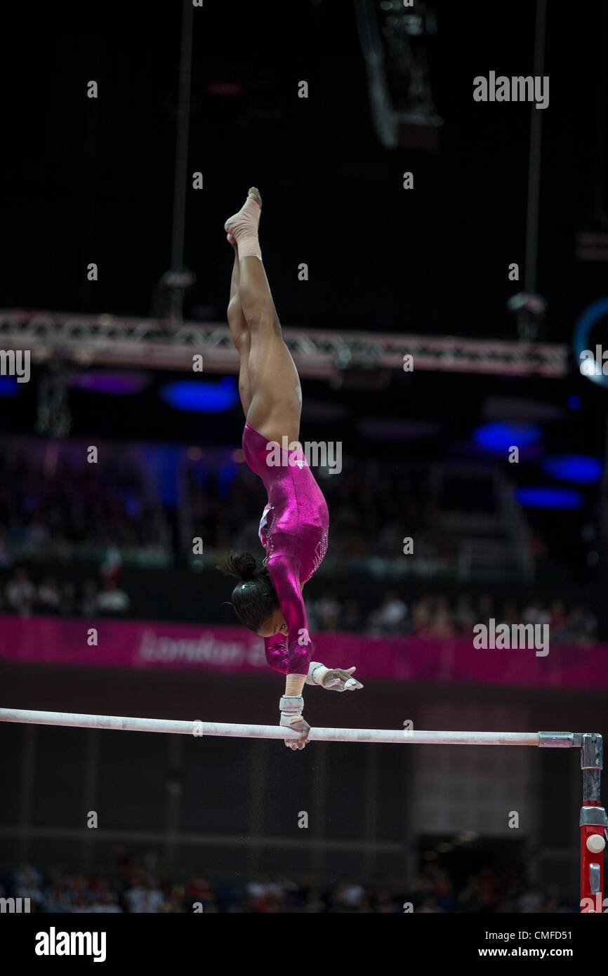 Gabrielle Douglas (USA) médaille d'or au concours général individuel des femmes au Jeux Olympiques d'été 2012, Londres, Angleterre. Banque D'Images