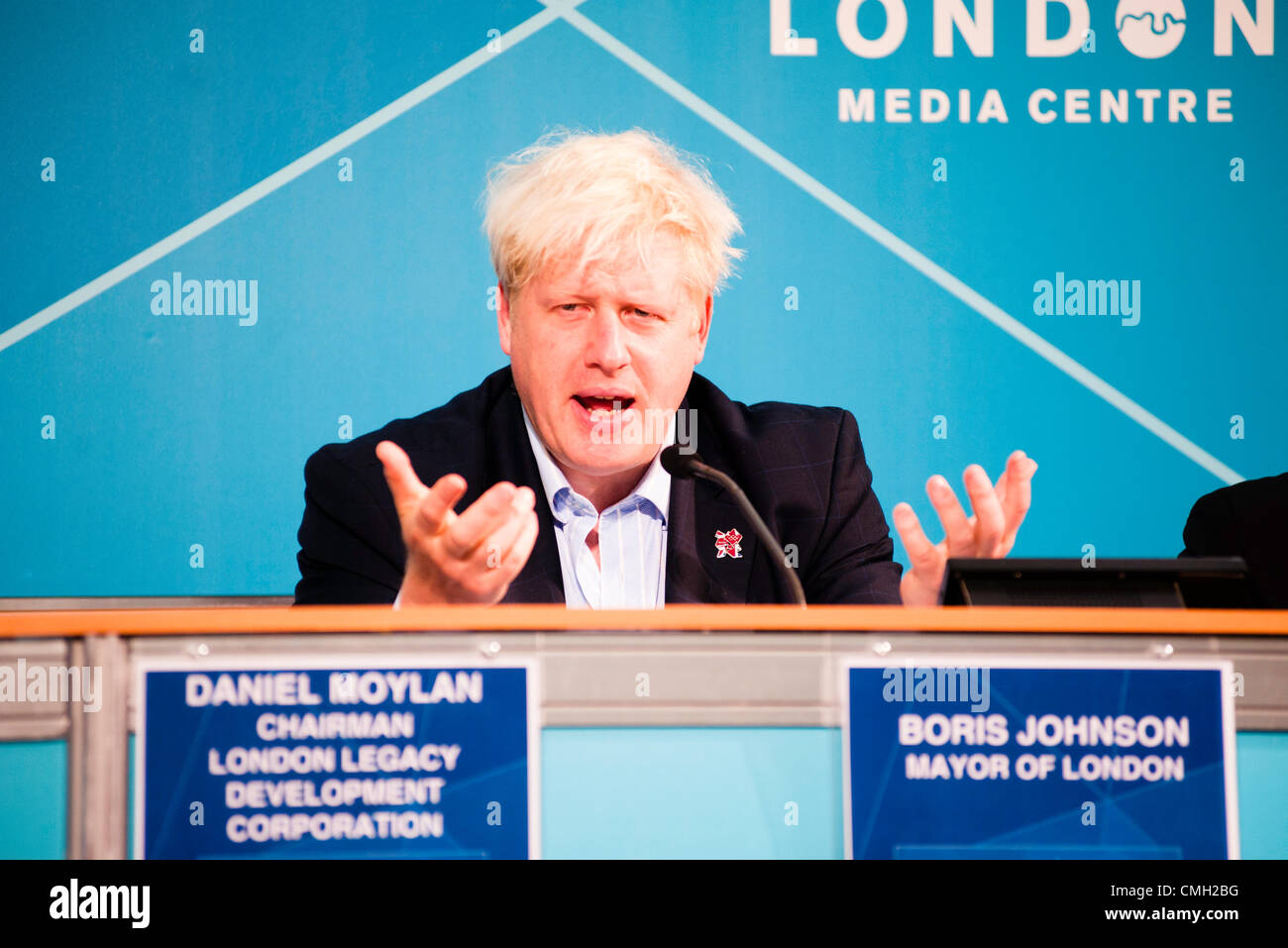 Londres, UK - 9 août 2012 : Maire Boris Johnson au cours de la conférence de presse "Réalisons un héritage durable de l' Jeux de 2012 à Londres au London Centre des médias.. Credit : pcruciatti / Alamy Live News Banque D'Images