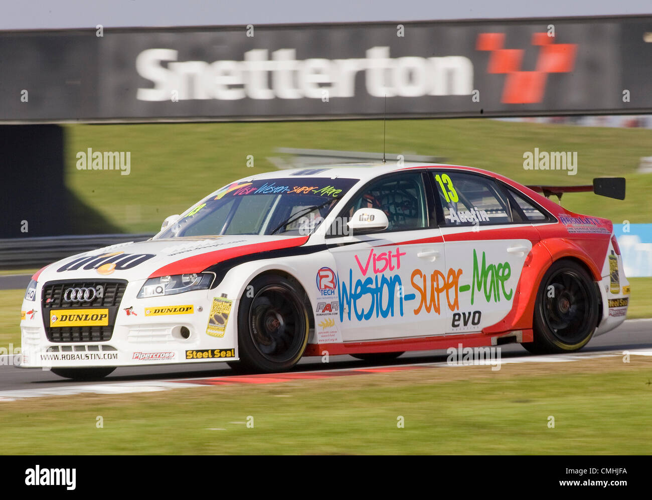 11.08.2012, Norfolk, Angleterre, Rob Austin conduisant le Rob Austin Racing Audi A4 au cours de la pratique libre, British Touring Car Championship, Circuit de Snetterton 300. Banque D'Images