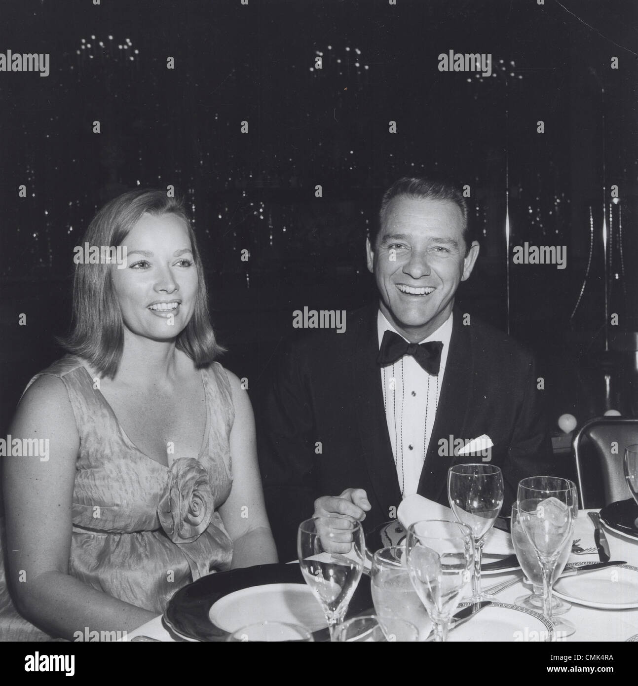 RICHARD CRENNA avec femme Penni.Fourni par Photos, inc.(Image Crédit : Â© fourni par Globe Photos, Inc/Globe Photos/ZUMAPRESS.com) Banque D'Images