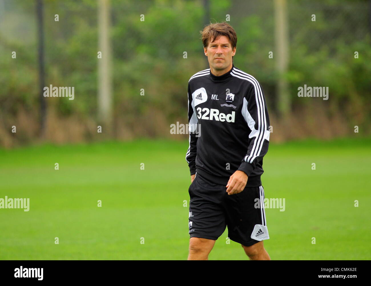 Sur la photo : Manager Michael Laudrup. Le mardi 21 août 2012 Re : Barclay's Premier League Swansea City Football Club formation à Llandarcy, dans le sud du Pays de Galles, Royaume-Uni. Credit : D Legakis / Alamy Live News Banque D'Images