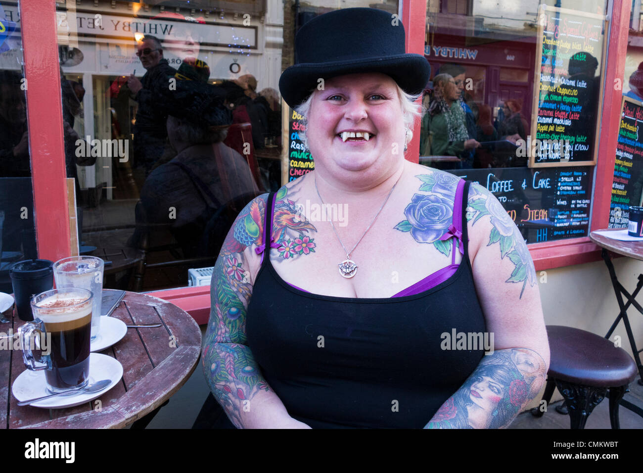 Whitby Goth Week-end, novembre 2013, Whitby, North Yorkshire, England, UK Banque D'Images