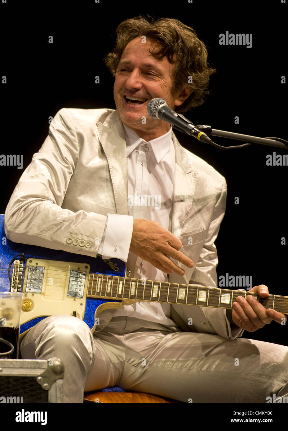 Prague, République tchèque. 29Th sep 2013. Musicien et compositeur serbe Goran Bregovic effectue en centre des congrès de Prague, en République tchèque, le 3 novembre 2013. © Michal Kamaryt/CTK Photo/Alamy Live News Banque D'Images