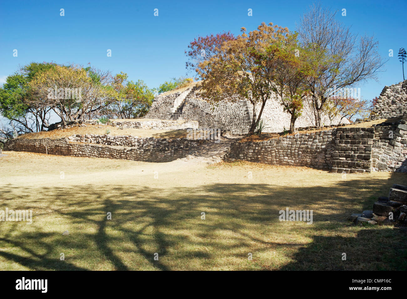 Xochicalco, ruines d'une pyramide ou temple. Banque D'Images