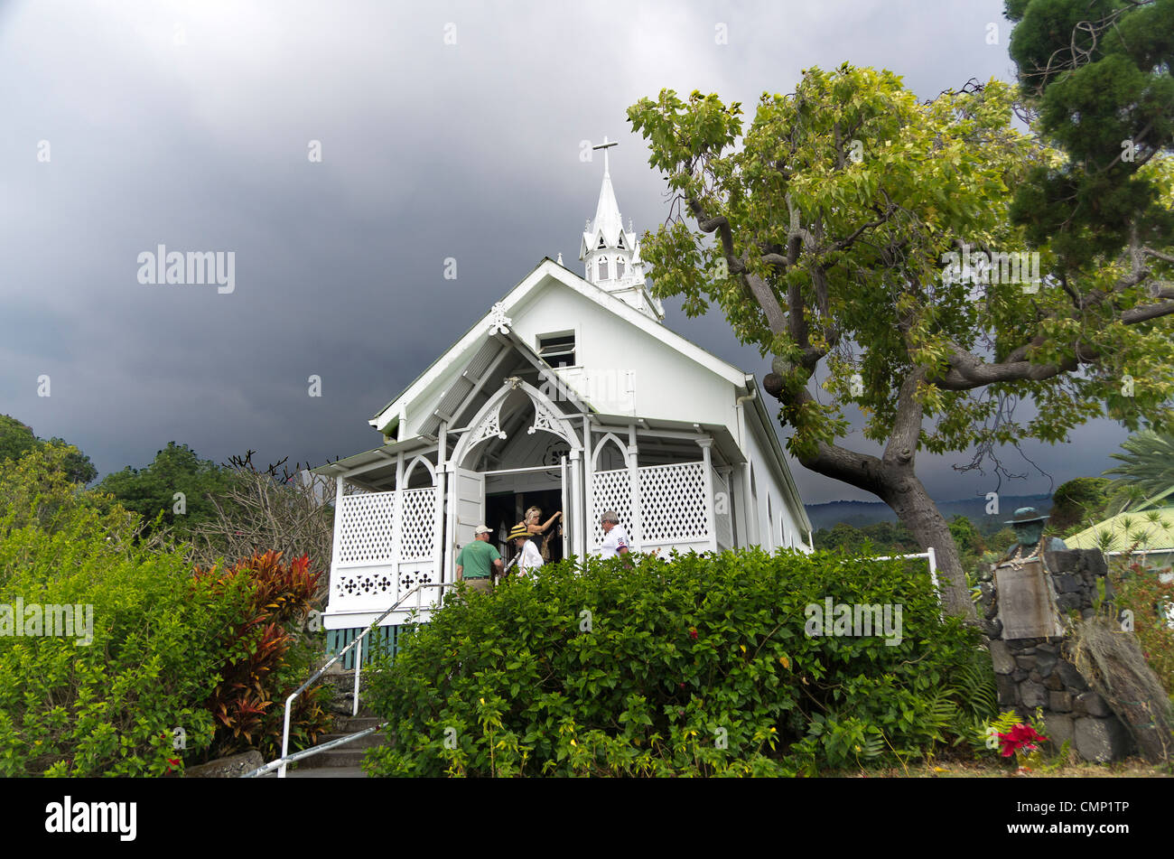 L'église peinte à l'extérieur sur la Big Island, Hawaii Banque D'Images