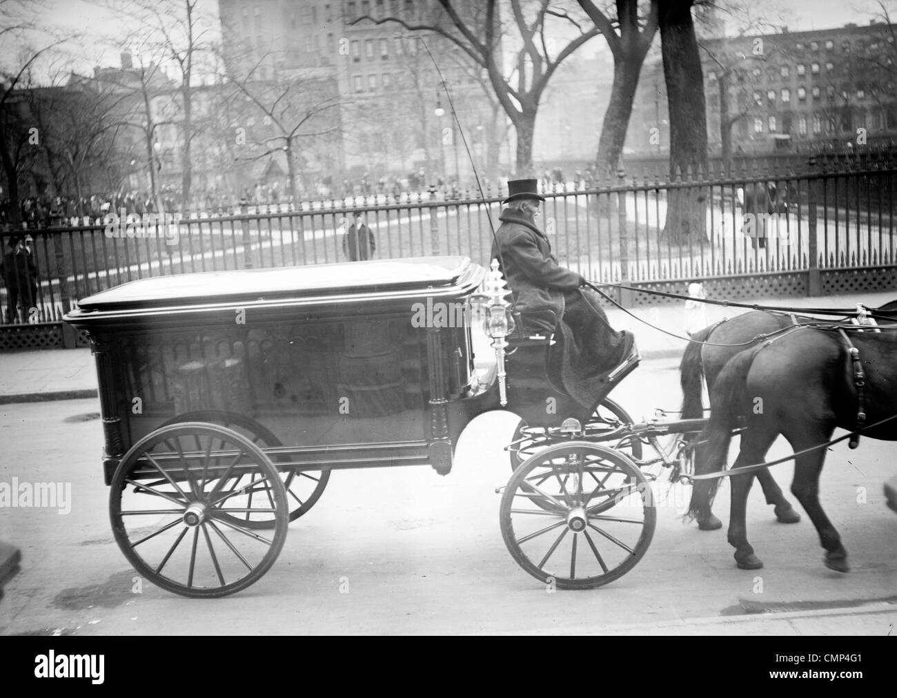 J.P. Morgan corbillard, funérailles du financier John Pierpont Morgan (1837-1913) qui a eu lieu le 14 avril 1913 à New York. Banque D'Images