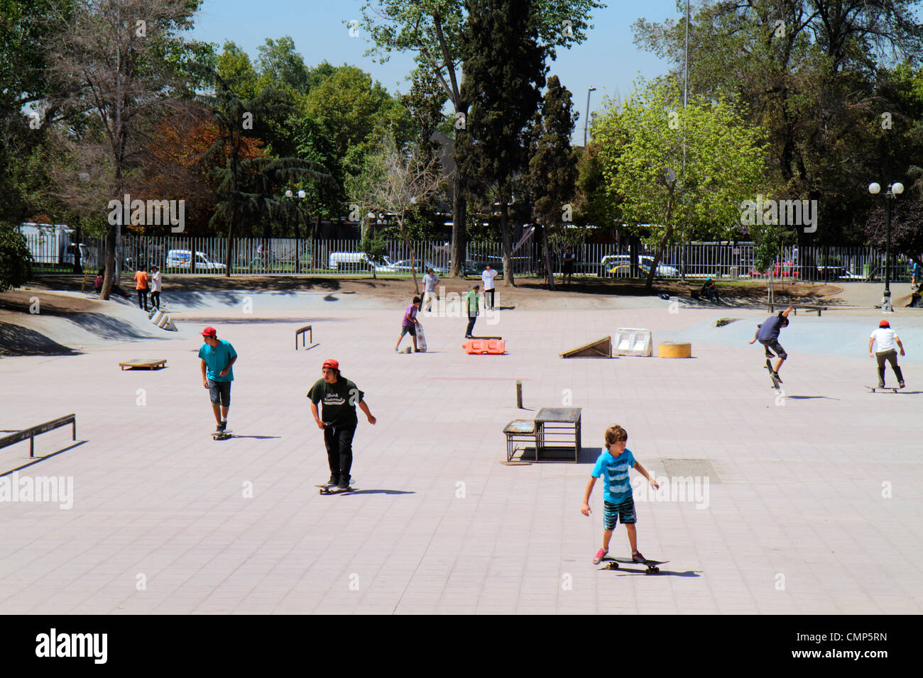 Santiago Chile,Providencia,Parque Bustamante,parc urbain,garçons,garçon enfant enfant enfant enfants jeunes jeunes adolescents adolescents teen teen tee Banque D'Images