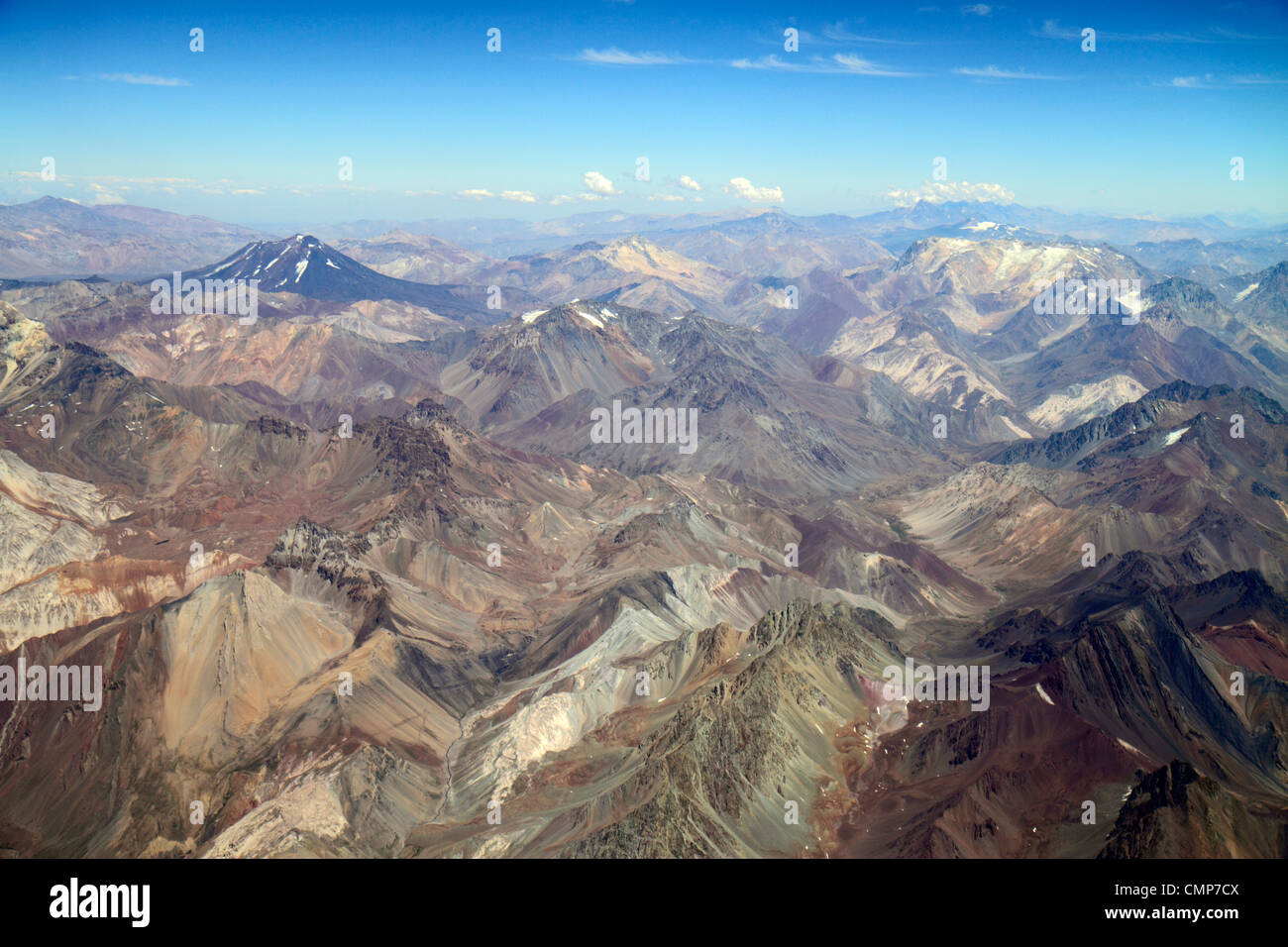 Santiago Chile,Andes Mountains,LAN Airlines,vol à Mendoza,vue sur les sièges de fenêtre,vue aérienne du dessus,science,géographie,gamme,topographie,pere Banque D'Images