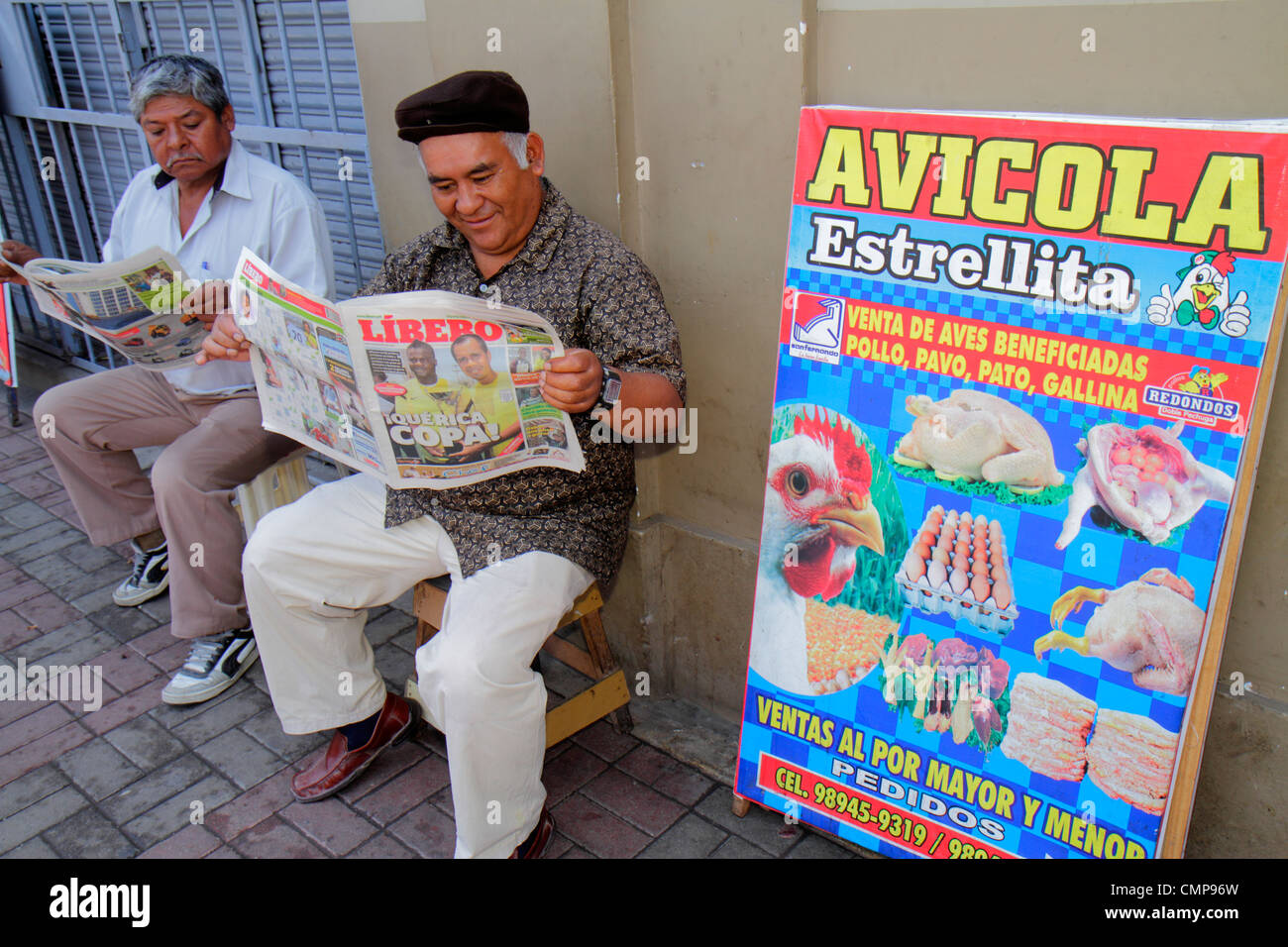 Lima Peru,Surquillo,Mercado de Surquillo,marché,stall,shopping shopper shoppers magasins marché achats vente, magasin de détail magasins d'affaires Banque D'Images