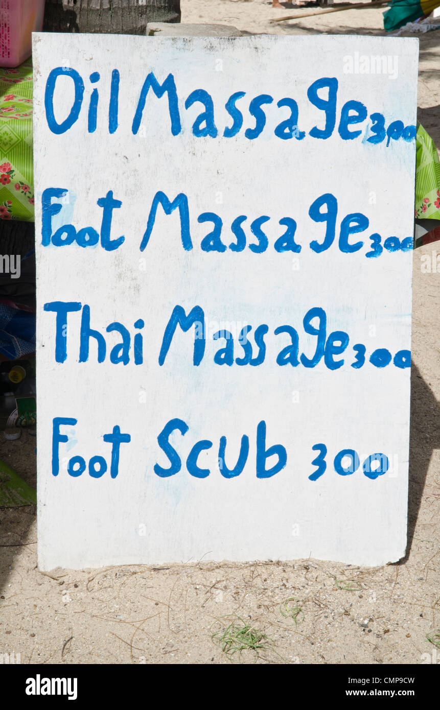 Inscrivez-massage le long de Kamala Beach, Phuket, Thailand Banque D'Images