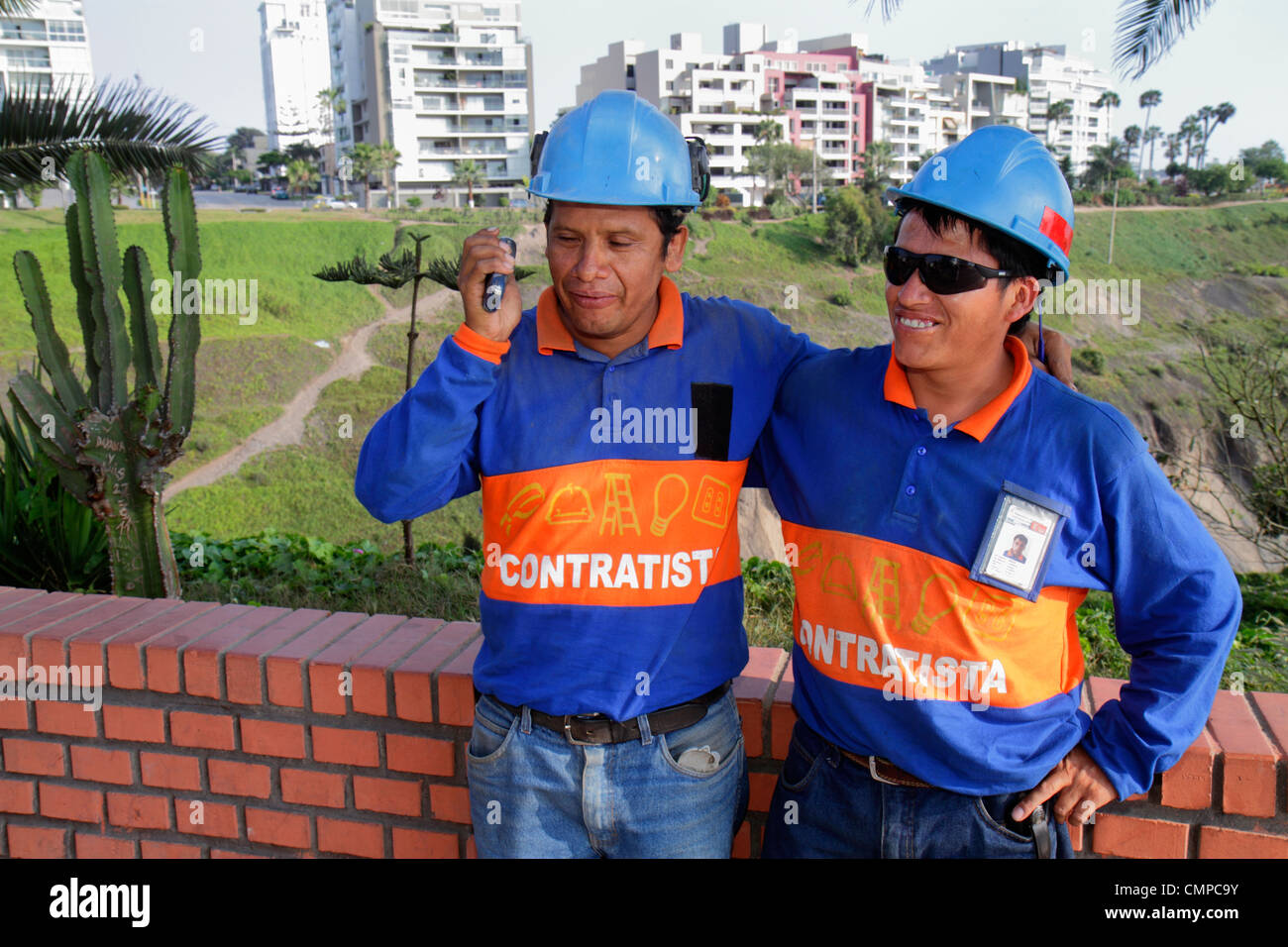 Lima Pérou,Miraflores,Malecon de la Reserva,Parque Domodossola,Malecon Armendariz,Latino hispanique Latino Latins Latinos,Man men ma Banque D'Images