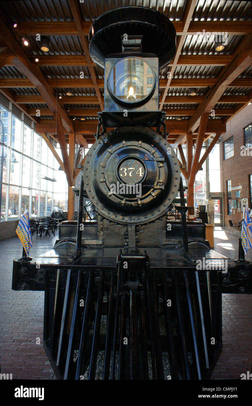 Moteur 374 restauré CPR au Roundhouse de Yaletown, Vancouver, Colombie-Britannique, Canada. Banque D'Images