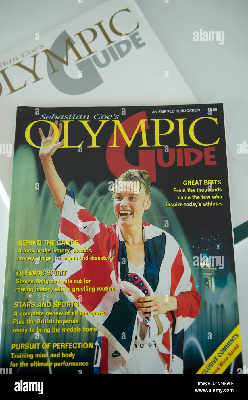 Magazine nommée 'Sebastian Coe's Guide" de l'olympique des Jeux Olympiques de 1992 qui ont eu lieu à Barcelone. Banque D'Images
