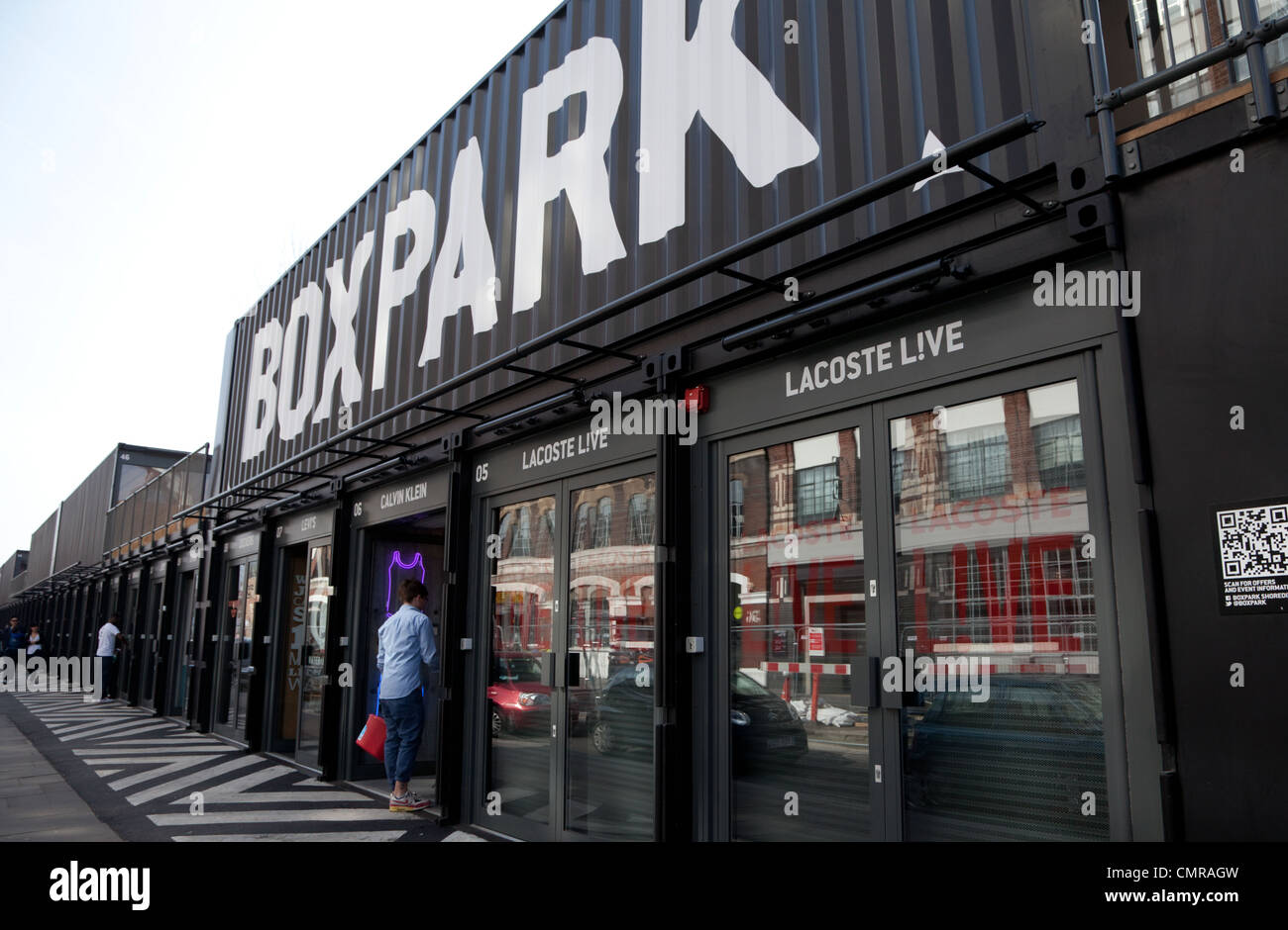 Boxpark-pop up shopping mall, Shoreditch, London Banque D'Images