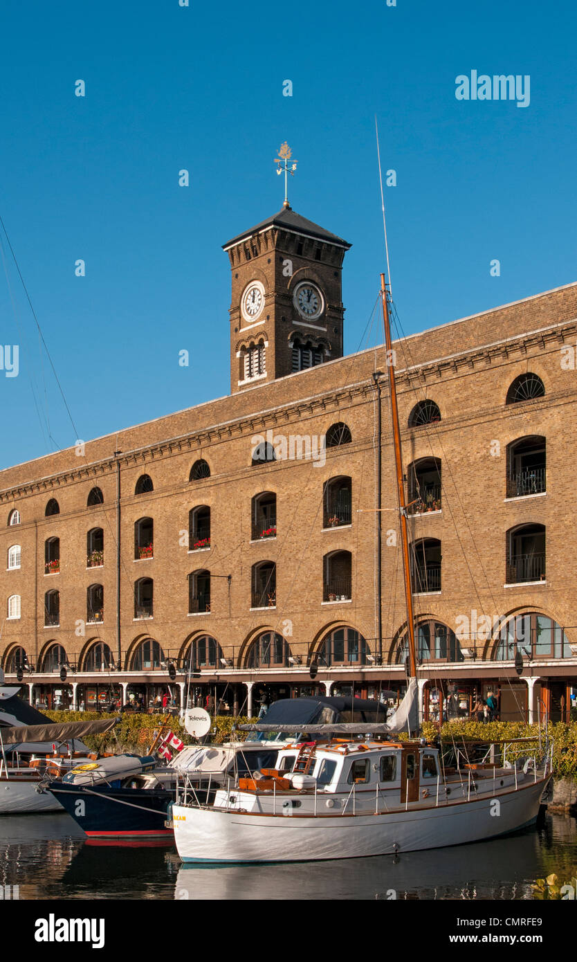 St Katharine Docks, London, England, UK Banque D'Images