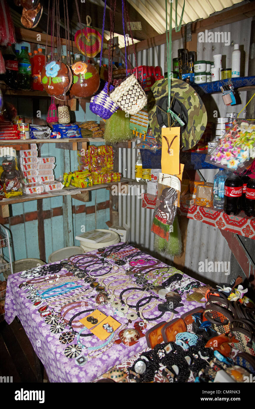 Village boutique, Namatakula, Coral Coast, Viti Levu, Fidji, Pacifique Sud Banque D'Images