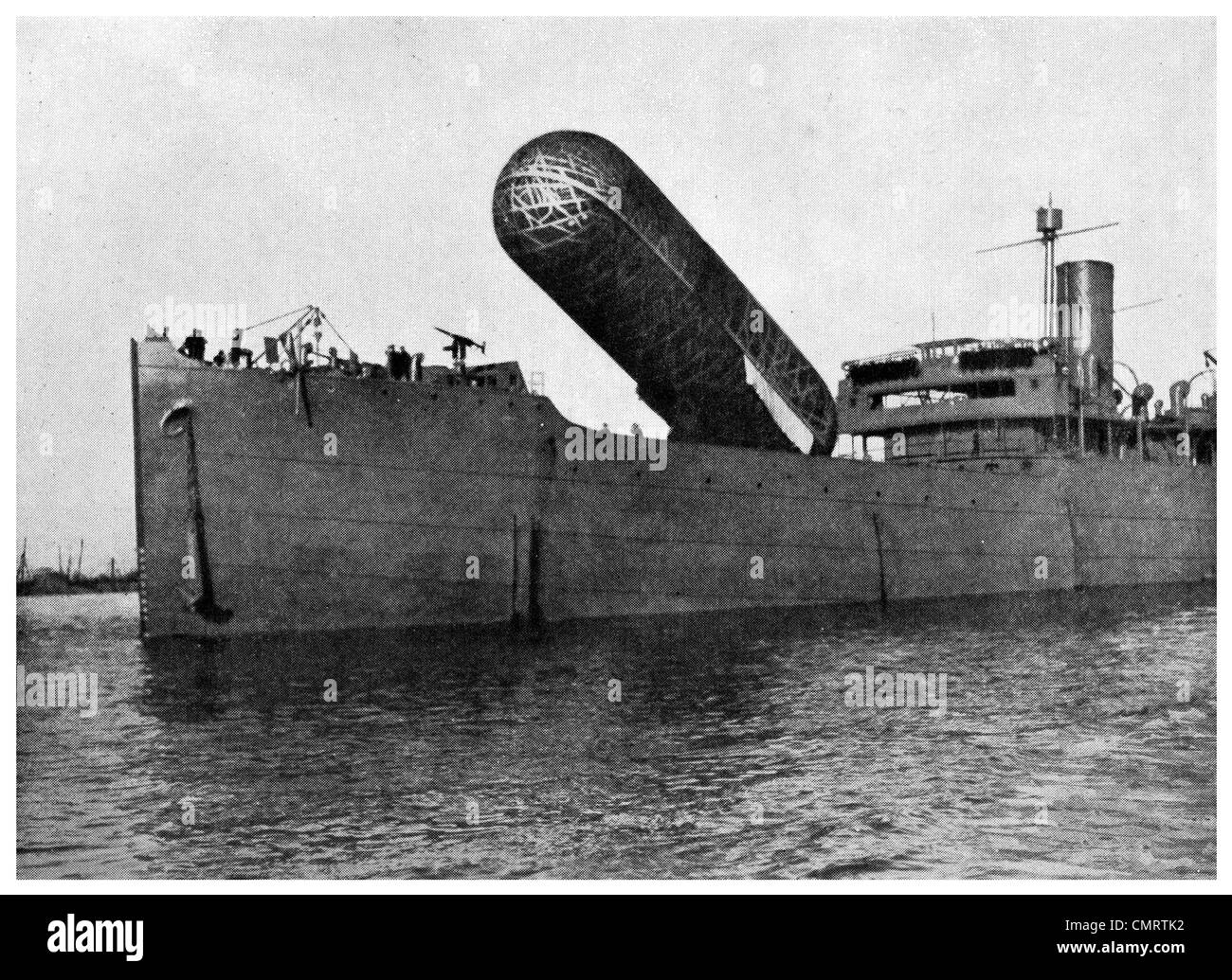HMS 1918 Canning et ballons dirigeable airship Banque D'Images