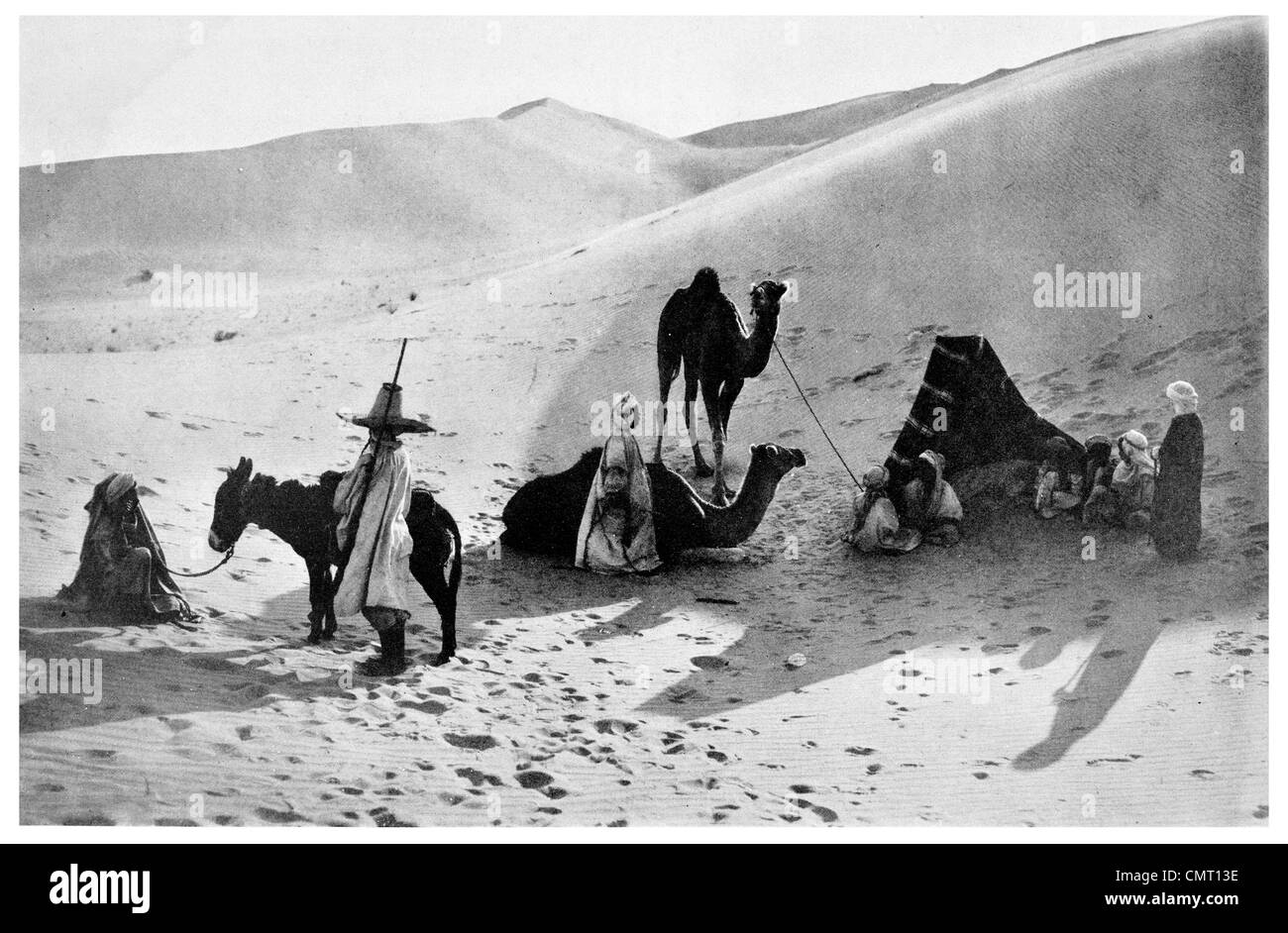 1924 Camp Bédouin de l'Afrique du Nord Banque D'Images