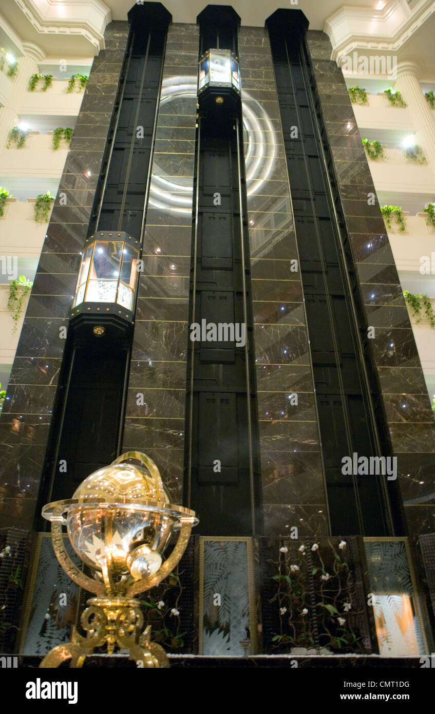 La ville de Manama, Bahreïn, Seef trimestre, le Ritz Carlton Hotel Banque D'Images