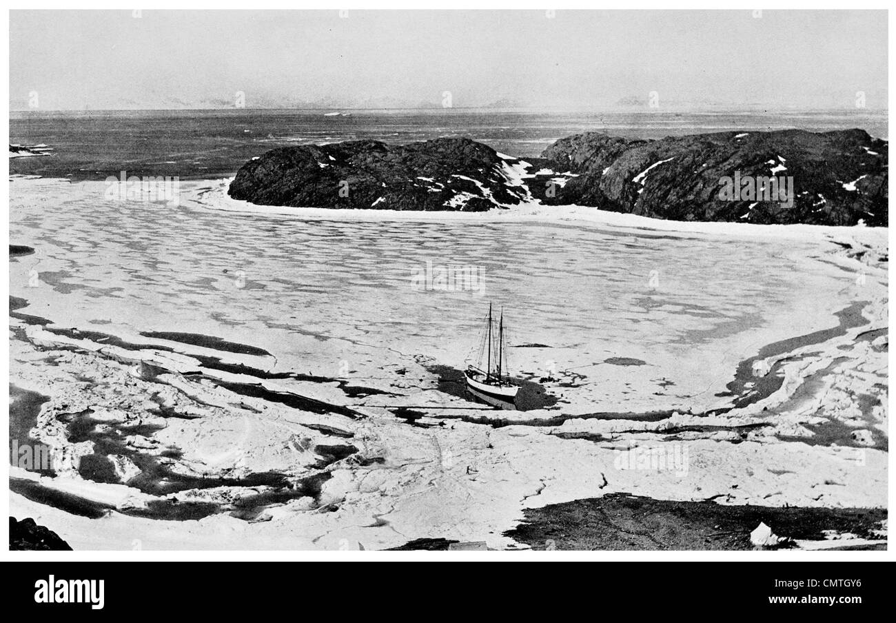 1 juillet 1924 Le Songe d'une goélette en refuge Harbour Groenland Bowdoin Banque D'Images