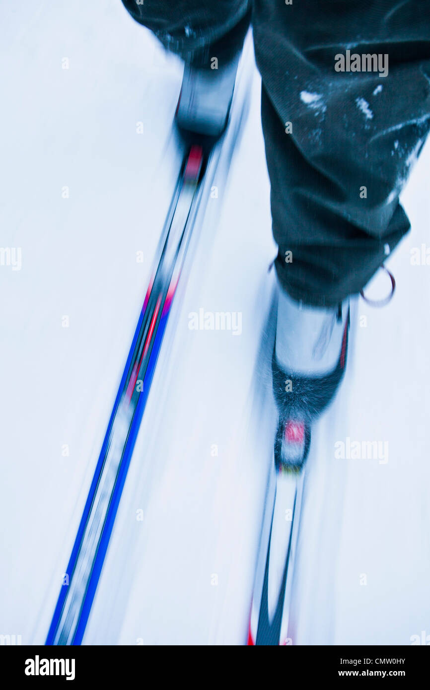 La section basse d'une personne le ski de fond Banque D'Images